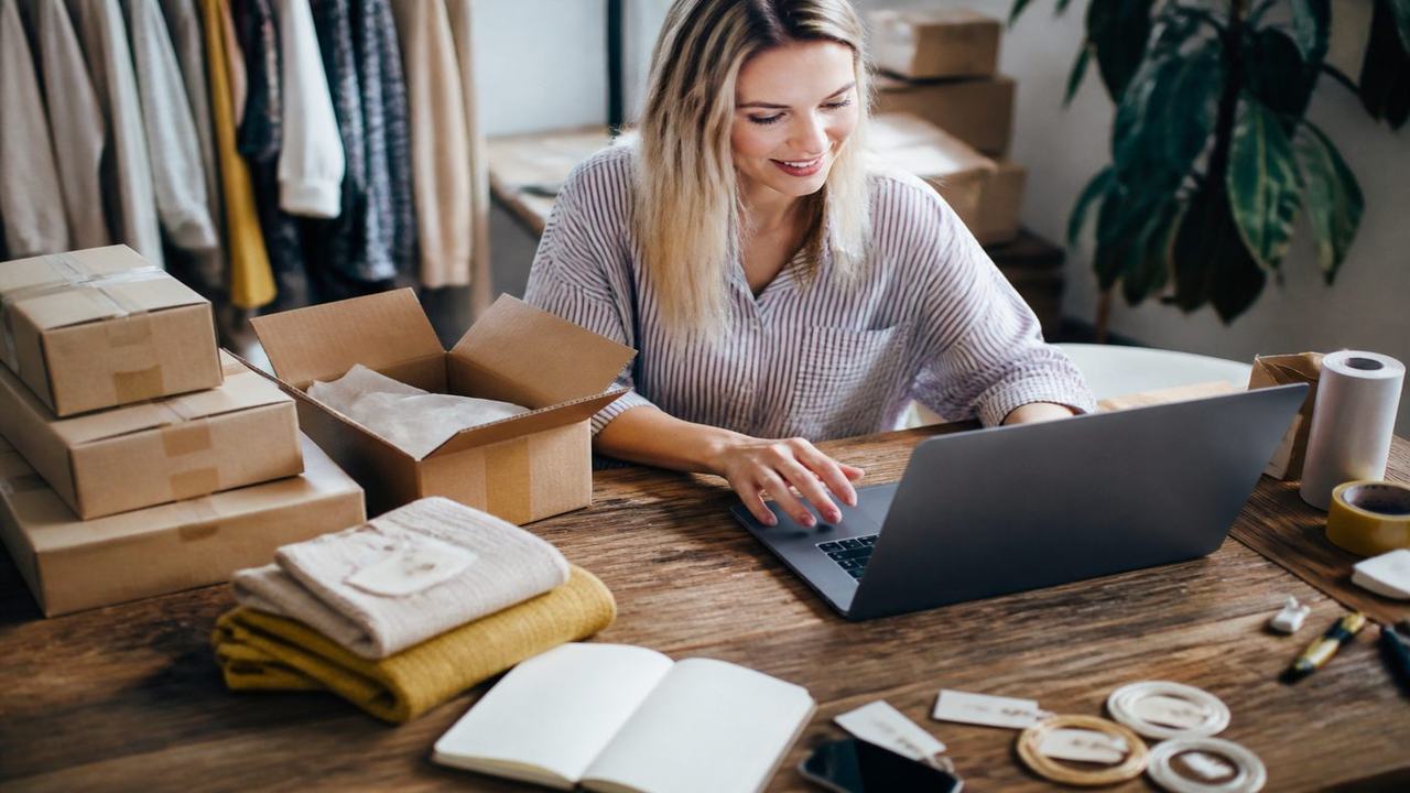 How to Start an Online Store: Platform, Catalog, and Launch Checklist